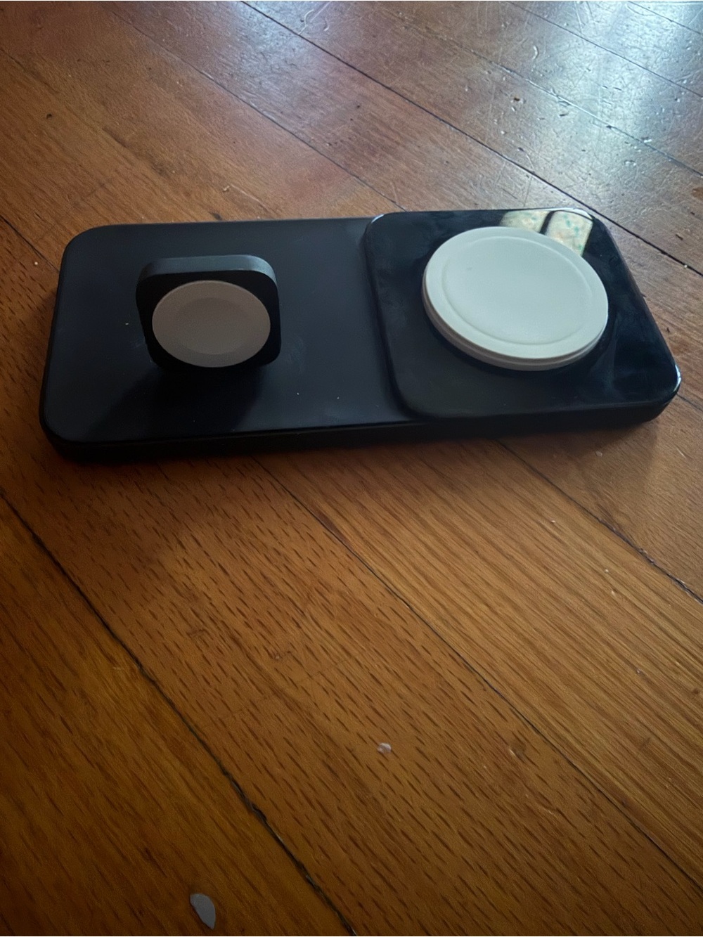 Nomad Base One Wireless Charging Dock - Black with White Pads - Picture 1 of 1